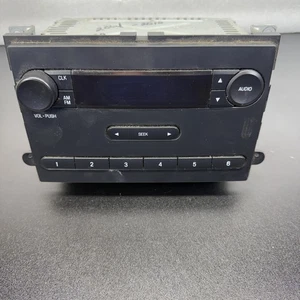 Ford F250 F350 Super Duty 2004-2016 AM FM radio OEM 2 altavoces - Imagen 1 de 7