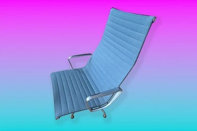 Eames Aluminum Group Lounge Chair in rare Teal Color-Fantastic Condition - Image 1 of 4