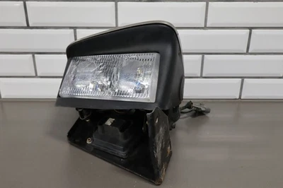 Faro de pasajero derecho C5 Corvette 1998 con motor de tapa Foto 1 de 4