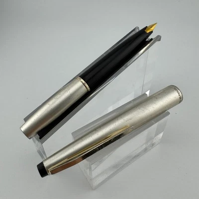 Ferme Aluminum Pocket Fountain Pen 18K Gold Extra-Fine Nib - Image 1 of 4