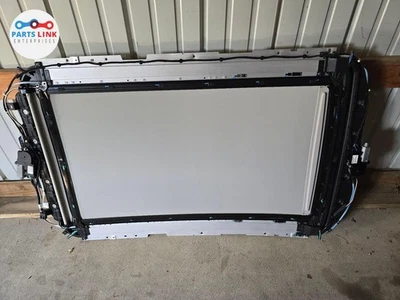 2018-20 BUICK REGAL TOURX SUNROOF MOON TRACK FRAME SHADE REAR GLASS WAGON ASSY - Изображение 1 из 4