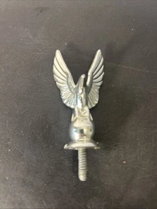 Thunderbird CAPUCHA adorno años 50 Rat Rod Hot Rod, motocicleta cromo 2 3/4 águila - Imagen 1 de 4