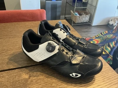 Giro Sotta BOA Zapatos de Ciclismo de Carretera Negro Blanco Para Hombre EE. UU. Talla 12, UE Talla 46 Foto 1 de 4