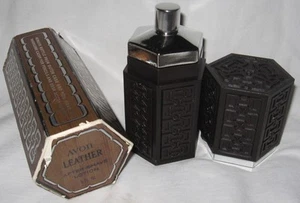 Decantador/botella carrito vintage Avon vacío después del afeitado 1968 - Imagen 1 de 3