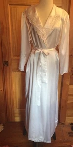 TALBOTS ROBE Small White Lace Shawl Collar Long Shiny Sexy Bridal - Picture 1 of 9