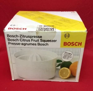 Bosch Compact Citrus Juice Attachment for UM4 Model No. ZP/UM4 - Picture 1 of 5