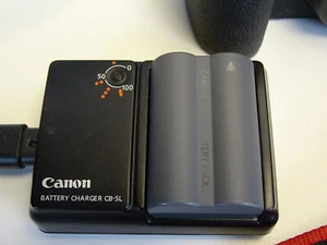 CANON EOS 50D DIGITALKAMERA BODY MIT ZUBHÖR - Bild 1 von 7