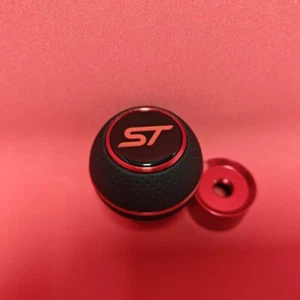 ROT LEDER SPORT SCHALTKNAUF für FOCUS MK1 MK2 FIESTA MK5 MK6 RS ST ZETEC 225 2.5 - Picture 1 of 7