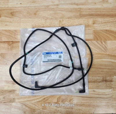 NEW 99-04 Ford F250-F550 S/Duty 4X4 Front Axle Locking Hub Vacuum Line Tube, OEM Foto 1 de 3