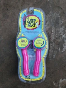 CORDA SALTO MUSICALE JUMP TO THE BEAT KID VINTAGE NUOVA CON SCATOLA 1996 - Foto 1 di 3