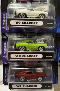 Muscle Machines* LOT OF 3 * 69 Dodge Charger * White-Red-Green* 1:64 - Picture 1 of 5