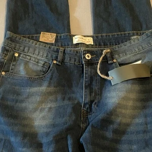 Neu mit Etikett Smith & Mills Denim blau Jeans Stretch Herren 36 x 30 Medium Wash - Bild 1 von 12