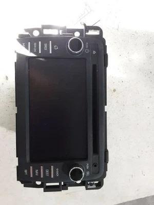 2015-2017 GMC Acadia радио VIN J 11-значный ограниченный вариант UI8 - Изображение 1 из 4