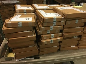 838081-B21 868842-001 840757-191 HPE 16GB 1Rx4 DDR4-2666v Reg Memory HPE RENEW** - Picture 1 of 4