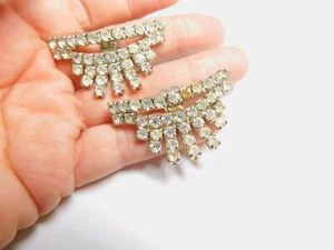 Clear Prong Set Rhinestone Silver Tone Metal Flared Shoe Clips Vintage - Picture 1 of 4