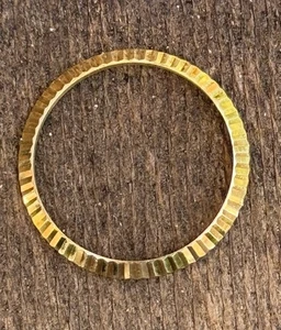 Rolex Damas Amarillo Sólido 18K Bisel 2.2 Gramos 25MM - Imagen 1 de 18