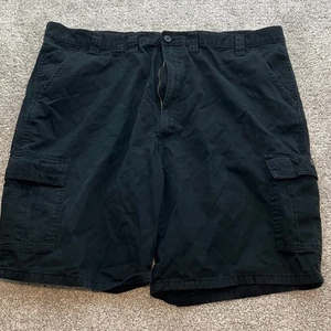 Wrangler dunkle Cargoshorts für Herren Größe Taille 44 - Bild 1 von 8