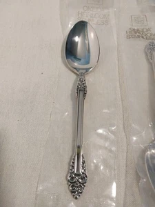 13 Rembrandt Oneida Heirloom Cube Stainless Steel Teaspoons 6" New - Picture 1 of 6
