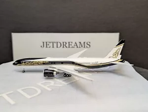 1/400 EQUATORIAL GUINEA GOVERNMENT BOEING 777-200 2017'S COLORS P4-SKN PHOENIX - Picture 1 of 7