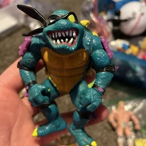 Vintage Slash TMNT Teenage Mutant Ninja Turtles Action Figure 1990 playmates 4" - Picture 1 of 3