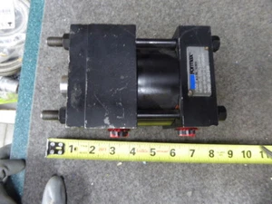 Formax Hydraulic Cylinder A-21338, 1500 PSI HR5M 3.25" Bore, 0.31 - Picture 1 of 6