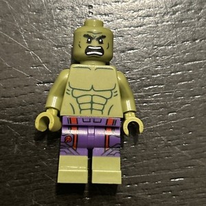 LEGO Avengers: Age of Ultron HULK Minifigure From Set 5003084