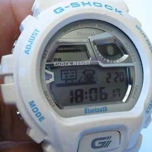 ⌚Rare Casio G-Shock GB6900 bluetooth mobile connection txt calls messages alerts - Picture 1 of 11
