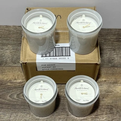 Pacote com 4 velas de mistura de soja MAGNOLIA HEARTH & HAND aroma de sal frasco de cerâmica cinza novo na caixa - Imagem 1 de 4