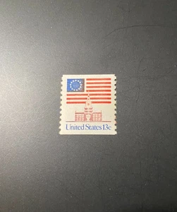 U.S. Scott #1625 Flag Over Independence Hall 1975 13¢ Coil Single MNH OG - Picture 1 of 2