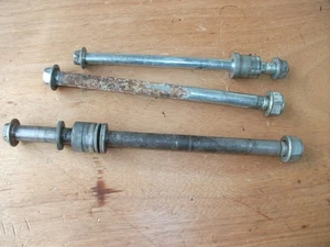 Daelim VS 125 orig. Steckachsen 3 Stück! nur 5.000 km 0146 B - Bild 1 von 1