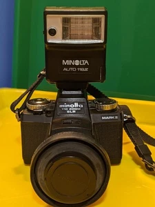 Minolta 110 Zoom SLR Mark II fijo 26-67 mm f/3,5, con flash de zapata 118x - Imagen 1 de 14