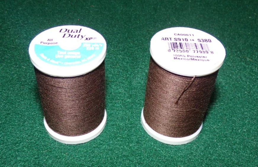 Hilo de poliéster multiusos de doble trabajo, 250 yardas, sello marrón (8380) Foto 1 de 1