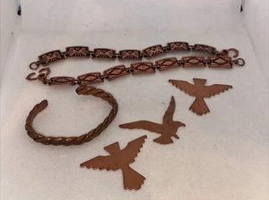 Vintage Copper Bracelet’s Beautiful Handcrafted Artistry - Picture 1 of 14