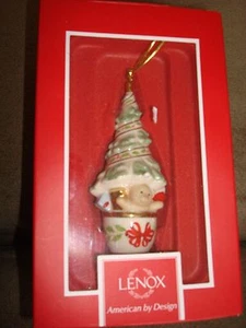 LENOX HOLIDAY CHRISTMAS TREE ORNAMENT - Picture 1 of 4