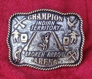 RODEO BULL RIDING~FIGHTER CHAMPION PRO TROPHY BELT BUCKLE☆INDIAN TERRITORY☆172 - Picture 1 of 12