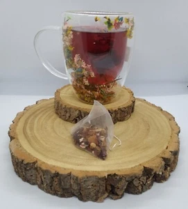 15 x biologisch abbaubare Pyramidenbeutel 4 köstliche Teeaufgussoptionen - Bild 1 von 13