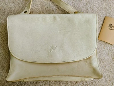 BOLSO BANDOLERA SALINA I BISONTE MEDIANO BCR173 PVX001 PO0001 Naturale Foto 1 de 4