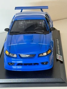 1:18 MAISTO 2000 FORD MUSTANG SVT COBRA  R BLUE - Picture 1 of 10