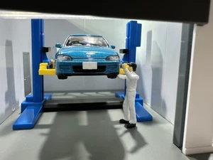 Tomica Limited Vintage NEO Car Lift (Honda Civic SIR included) 1:64 - Picture 1 of 10