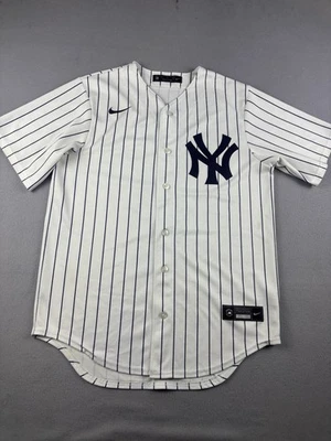 Camiseta Nike New York Yankees Aaron Judge Talla Mediana Blanca Casa MLB Béisbol Foto 1 de 4