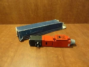 Interruptor de seguridad Telemecanique XCK-J - Imagen 1 de 4