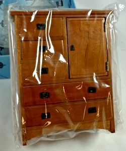 Town Square Miniatures Dollhouse Large Pecan Chest T7191, 1:12 NEW - Picture 1 of 3