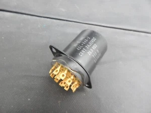 RELÉ HI-G 4SL-448-2 5945-00-674-7252 - VENDEDOR DE EE. UU. ENVÍO RÁPIDO - Imagen 1 de 4