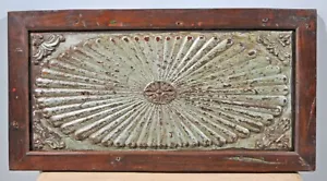 Antiguo panel de decoración de pared grande de madera con marco original policromado tallado fino - Imagen 1 de 6