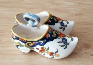 Alte Salzstreuer Salzstreuer Keramik Clogs - Mont Saint Michel - Bild 1 von 5