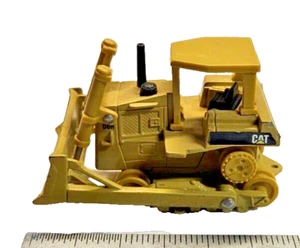 Vintage Caterpillar D6H Dozer Bulldozer 1:64 - Picture 1 of 3