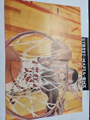  SI WILT CHAMBERLAIN PHILADELPHIA 76RS 1ST PHOTO OF SLAM DUNK Basketball History — 第 1/4 张图片