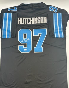Camiseta de fútbol Beckett negra personalizada autografiada por Aidan Hutchinson de los Detroit Lions - Imagen 1 de 2