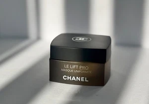 CHANEL Le Lift PRO UNIFORMITY MASK - 1.7oz NEW - Picture 1 of 3