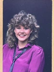 Diapositiva 35mm colore promozionale originale "Linda Blair" - Foto 1 di 2